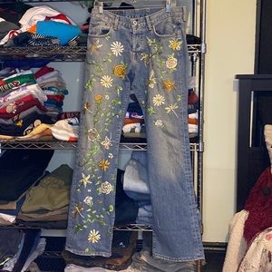 Lucky Brand Hendrix Jean C Made in USA custom embroidered size 32 flares
